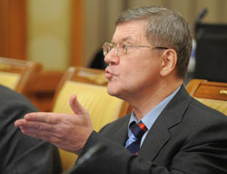 Генеральный прокурор России Юрий Чайка. Фото: Ъ