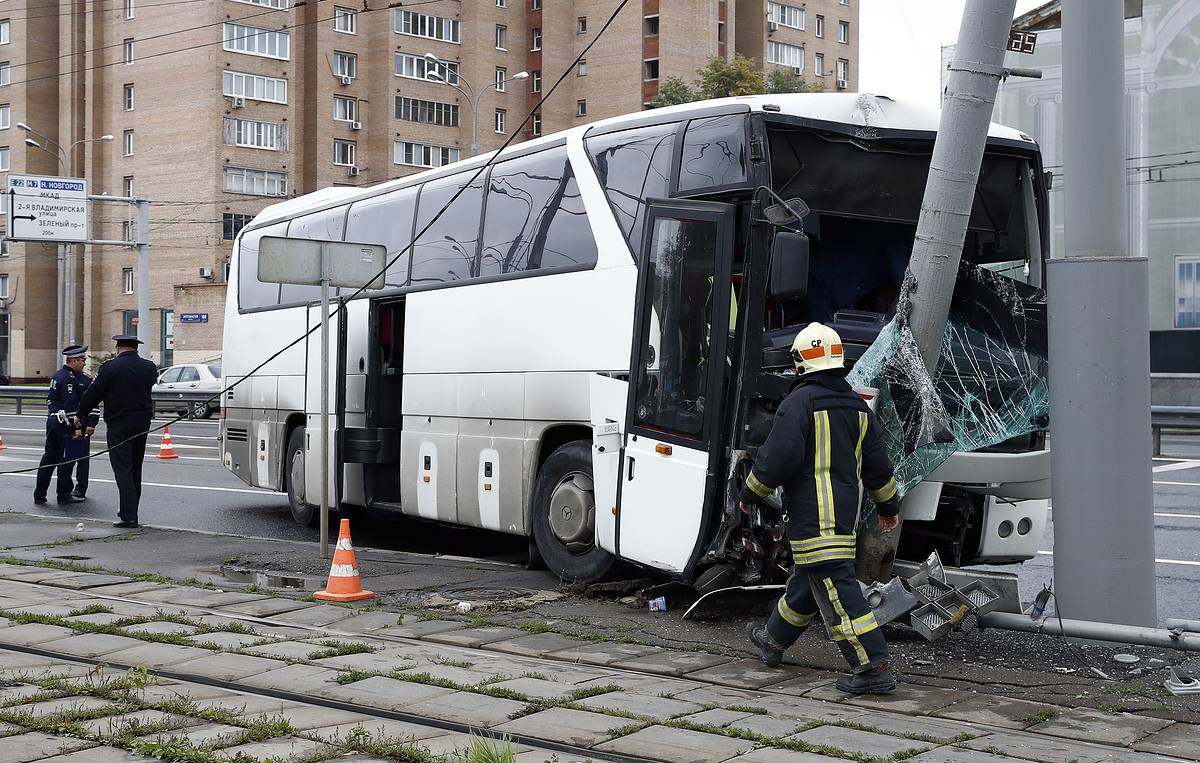 Картинки аварии автобусов