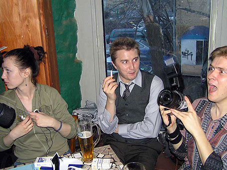 Дебаты Кашина и Шендеровича в клубе «Билингва». Неадекватная реакция публики на живого Шендеровича.