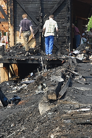 Пожар на Измайловском рынке. Пострадало около 5-7% торговых площадей