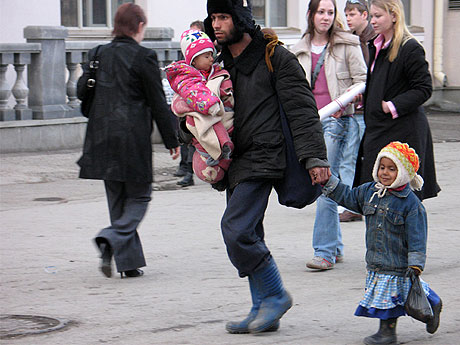 Мигранты в России