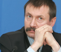 Папиев Михаил Николаевич, министр труда и социальной политики