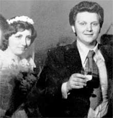 В.Христенко и первая жена, Надежда