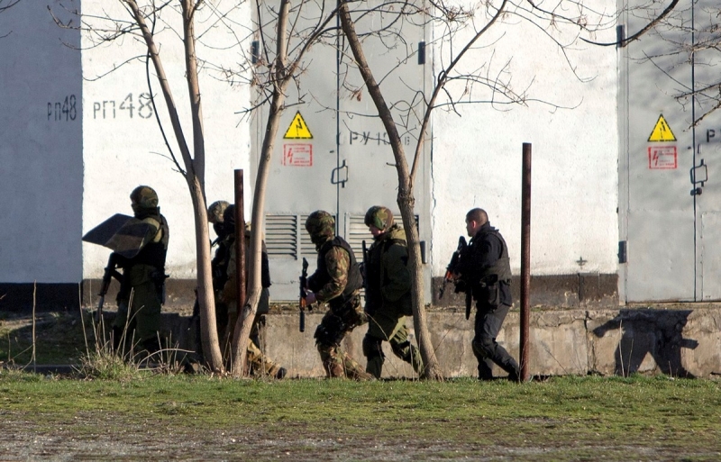 Россияне без единого выстрела заняли почти все украинские объекты в Крыму