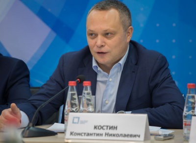 Костин опирается на СМИ, считая, что интернет мало что решает (42020)